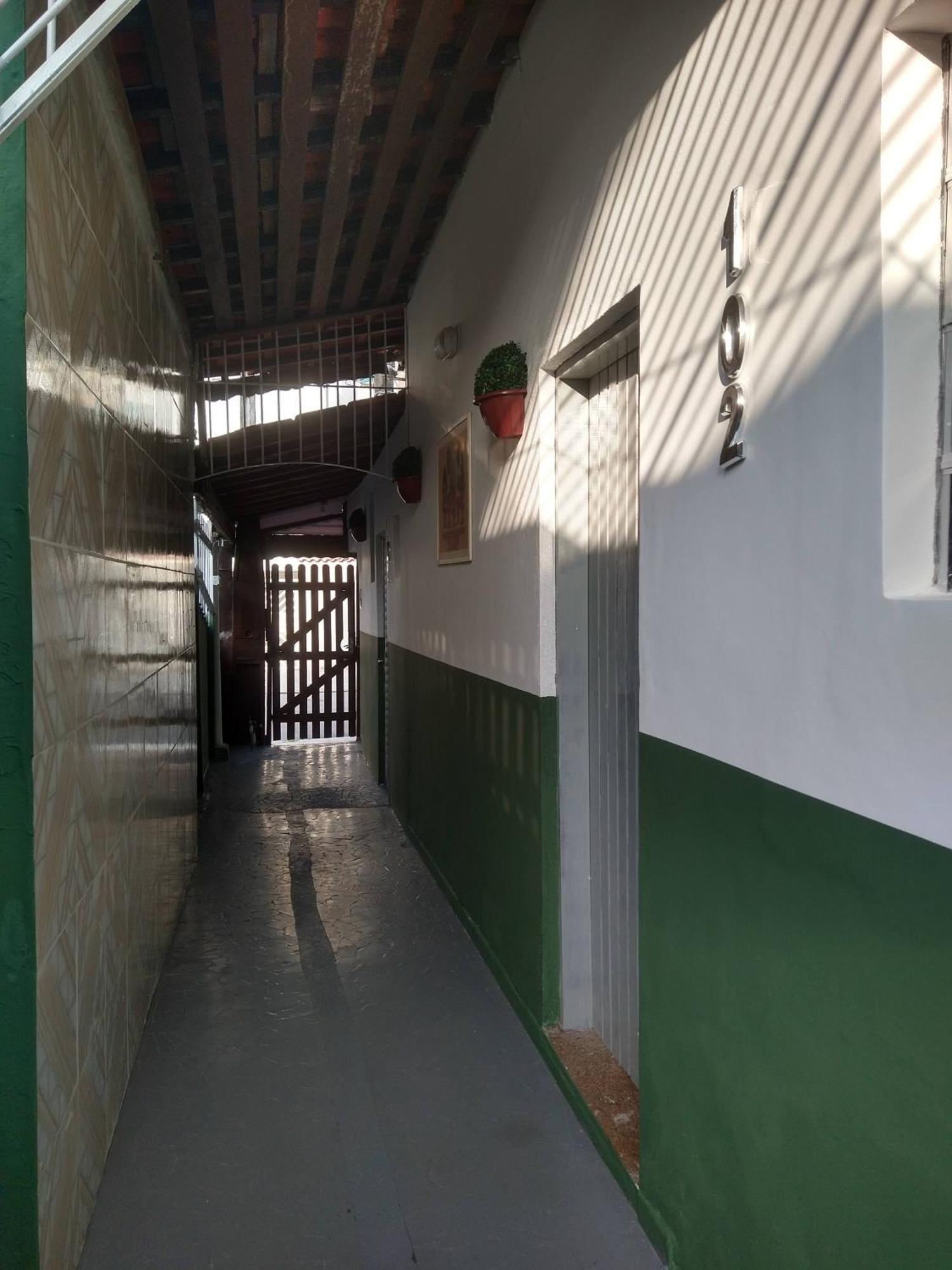 Hospedagem Primeira Quadra Da Praia Praia Grande  Eksteriør billede